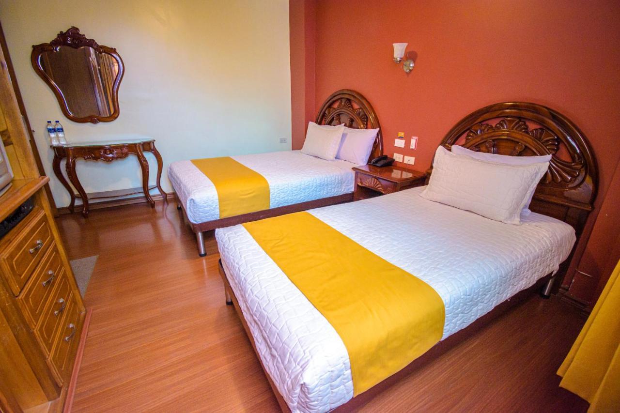 Hotel Cumbaya Sanvy Quito Exterior photo