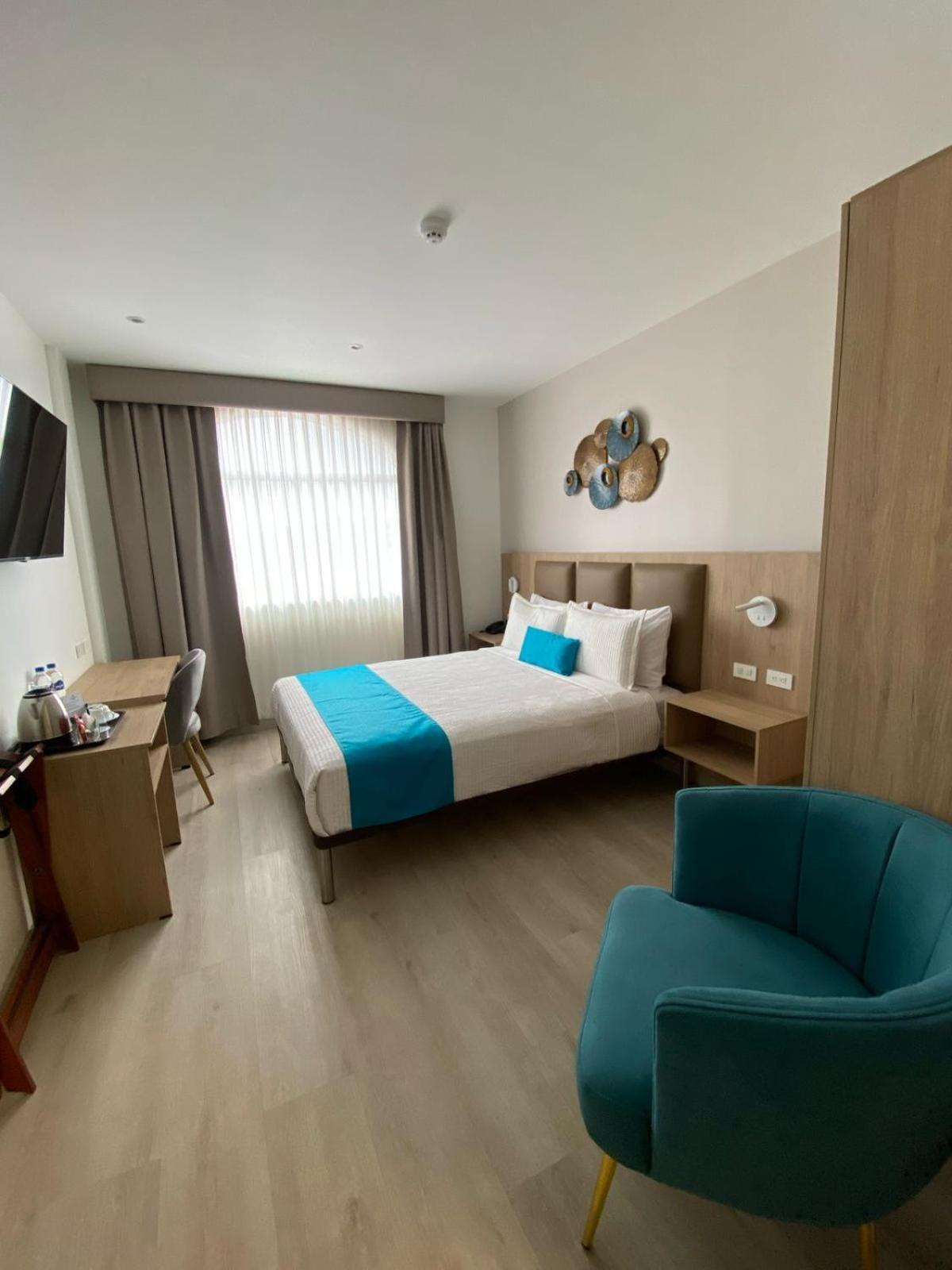 Hotel Cumbaya Sanvy Quito Exterior photo
